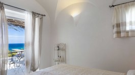 Luxury Villa Iris in Sardinia for Rent | Villa with Pool and Seaview - Bedroom