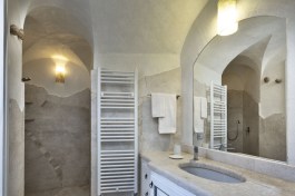 Luxury Villa Lazulite in Sardinia for Rent | Villa with Private Pool and Seaview - Bathroom