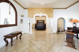 Luxury Villa Buena Vista in Sicily for Rent | Villa with Pool and Seaview - Interior
