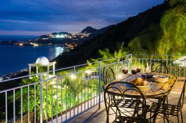 Luxury Villa Buena Vista in Sicily for Rent | Villa with Pool and Seaview - By Night
