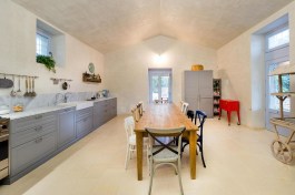 Luxury Villa Dimora Pura in Sicily for Rent | Villa with Pool - Kitchen