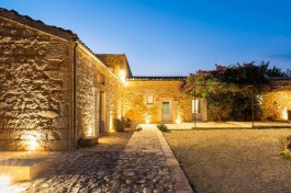 Luxury Villa Dimora Pura in Sicily for Rent | Villa with Pool - Sunset at Villa