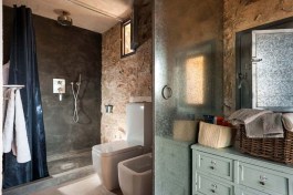 Luxury Villa Le Edicole in Sicily for Rent | Villa with Private Pool - Bathroom