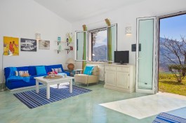 Villa Sirena in Sicily for Rent | Living room