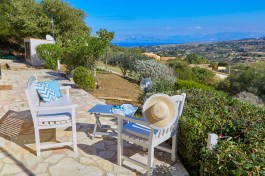 Villa Del sol in Sicily for Rent | Villa with sea view and private pool