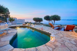 Villa Brezza Marina in Sicily for Rent | Sunset at the pool