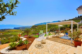 Villa Brezza Marina in Sicily for Rent | Terrace with the sea view