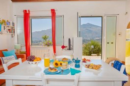 Villa Rosa dei Venti in Sicily for Rent | Breakfast 