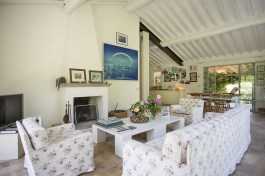 Villa Casa Lula in Tuscany for Rent | Villa with Private Pool - Living Room