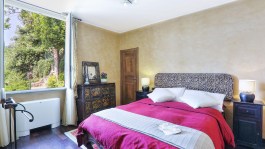 Luxury Casa Rue´ in Liguria for Rent | Bedroom