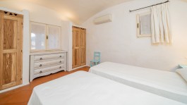 Luxury Casa Chenal in Sardinia for Rent | Villa with Pool - Bedroom
