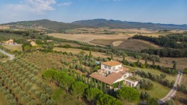 Luxury Casa del Vento in Tuscany for Rent