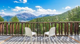 Luxury Chalet Monti della Luna in Piedmont for Rent |Chalet with the mountain view