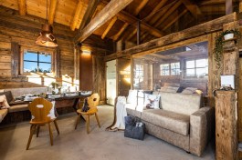 Luxury Chalet Lusia in Dolomites for Rent | Chalet on the ski slope - living room