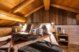 Luxury Chalet Lusia in Dolomites for Rent | Chalet on the ski slope