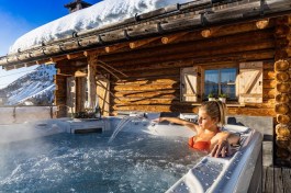 Luxury Chalet Lusia in Dolomites for Rent | Chalet on the ski slope with jacuzzi