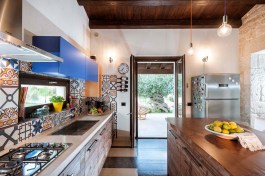 Luxury Villa Corte Moscata in Sicily for Rent | VIlla with Private Pool - Kitchen