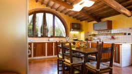 Luxury Villa La Magia in Tuscany for Rent | Kitchen