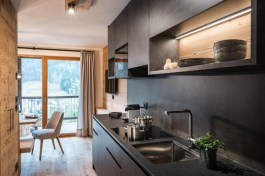 Luxury Les Dolomites Mountain Lodges in Italy for Rent | Kitchen