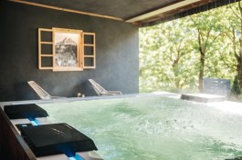 Luxury Les Dolomites Mountain Lodges in Italy for Rent | Spa