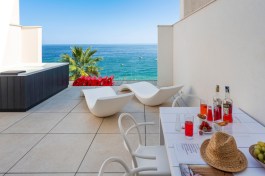 Peppina Terrace Apartment in Sicily for Rent | Apartment with Seaview