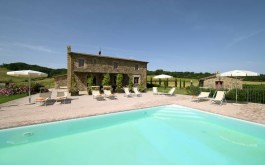 Luxury Podere I Gotti in Tuscany for Rent | Villa with swimming pool