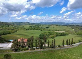 Podere Leccino in Tuscany for Rent - countryside