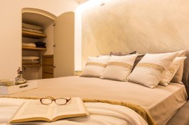 Luxury Villa Stone House Ziano in Italy for Rent | Bedroom