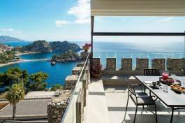 Torre Isola Bella in Sicily for Rent | Roof Terrace with Seaview