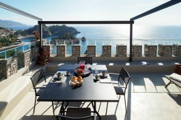 Torre Isola Bella in Sicily for Rent | Roof Terrace with Seaview