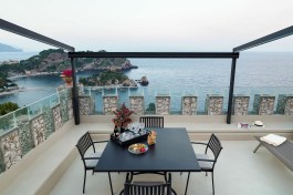 Torre Isola Bella in Sicily for Rent | Roof Terrace 