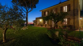 Luxury Villa Ai Venti in Tuscany for Rent | Villa with pool and sea view