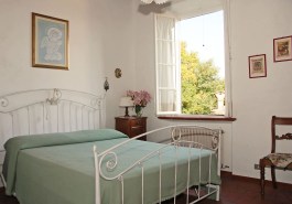 Villa Al Fanucchi in Tuscany for Rent | Villa with Swimming Pool - Bedroom