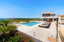 Luxury Villa Anna for Rent | Sicily | Syracuse | Villa with Pool and Seaview