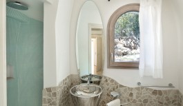 Luxury Villa Astrea Blu in Sardinia for Rent | Villa with pool and Seaview - Bathroom