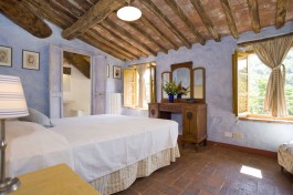 Villa Bottino in Tuscany for Rent | Villa with Private Pool - Bedroom