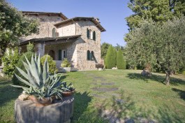Villa Broccolo in Tuscany for Rent | Villa with Private Pool - Garden