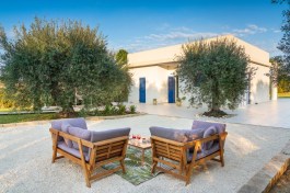 Villa Caponegro in Sicily for Rent | Villa with Seaview and Whirlpool Tube