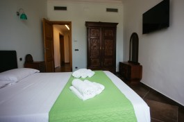 Villa Castiglione in Sicily for Rent | Beachvilla with Pool - Bedroom