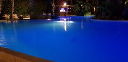Villa Castiglione in Sicily for Rent | Beachvilla with Pool - Pool by Night