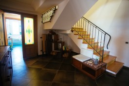 Villa Castiglione in Sicily for Rent | Beachvilla with Pool - Staircase