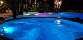 Villa Castiglione in Sicily for Rent | Beachvilla with Pool - Pool by NIght