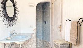 Luxury Villa Ciprea in Sardinia for Rent | Villa with Pool and Seaview - Bathroom