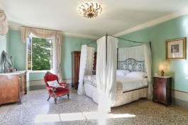Villa Clara in Tuscany for Rent | Villa with Private Pool - Bedroom