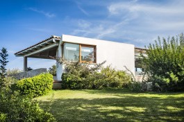 Luxury Villa Corallo in Sardinia for Rent | Villa with garden