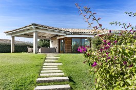 Luxury Villa Corallo in Sardinia for Rent |