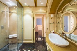 Villa Drago Spa in Sicily for Rent | Villa with Private Pool and Spa - Bathroom