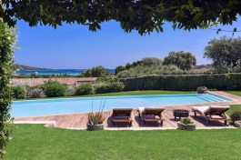 Luxury Villa Elicriso in Sardinia for Rent | swimming pool