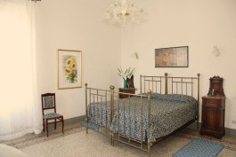 Villa Fubbiano in Tuscany for Rent | Villa with Private Pool -  Bedroom