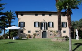 Villa Fubbiano in Tuscany for Rent | Villa with Private Pool